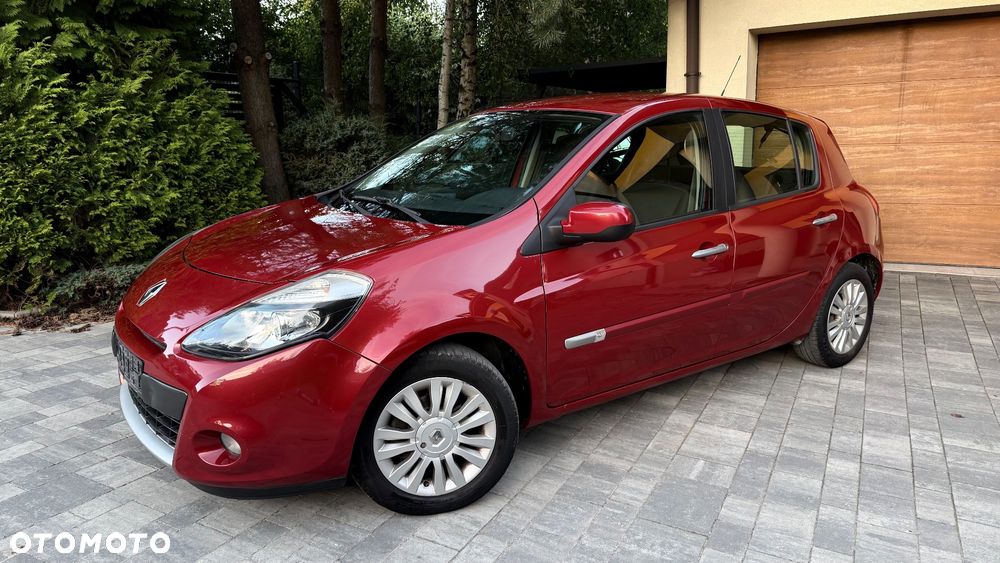 Renault Clio - 1