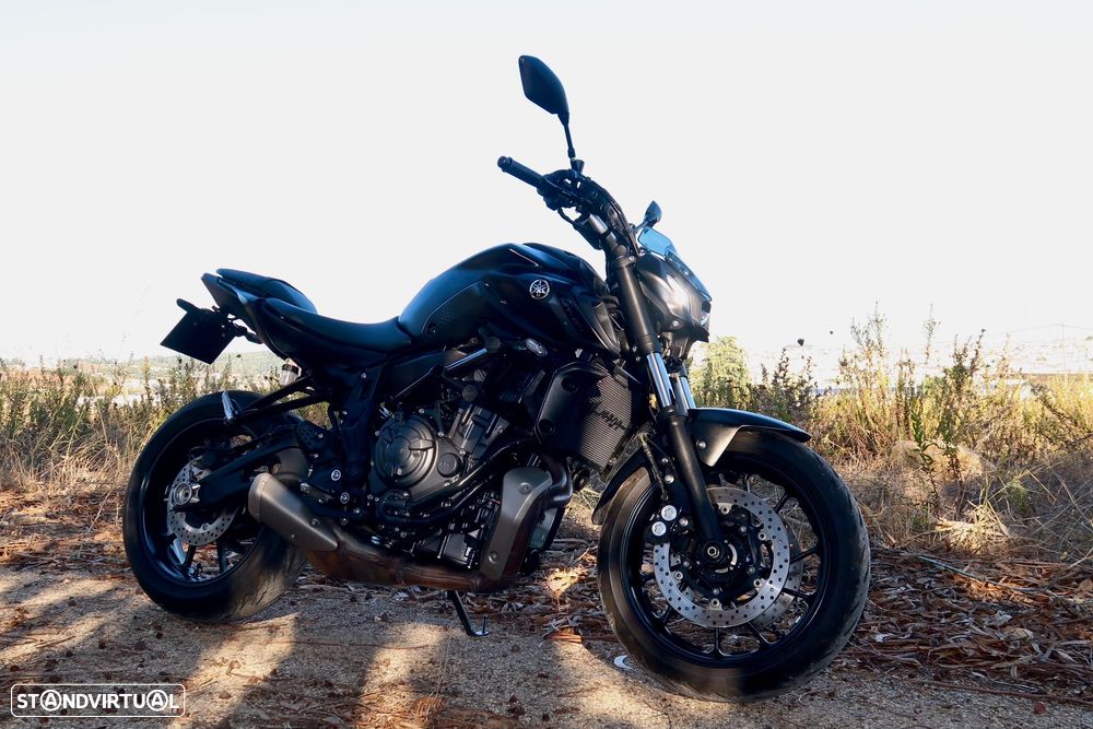 Yamaha MT-07 - 2