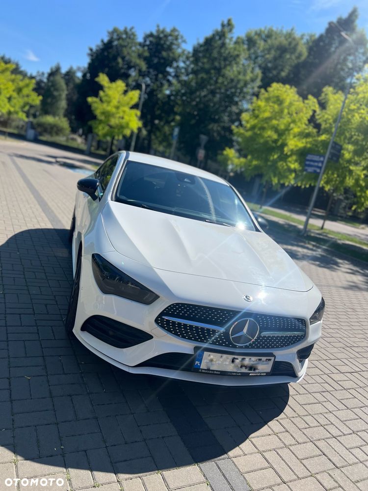 Mercedes-Benz CLA 220 4-Matic 7G-DCT - 3