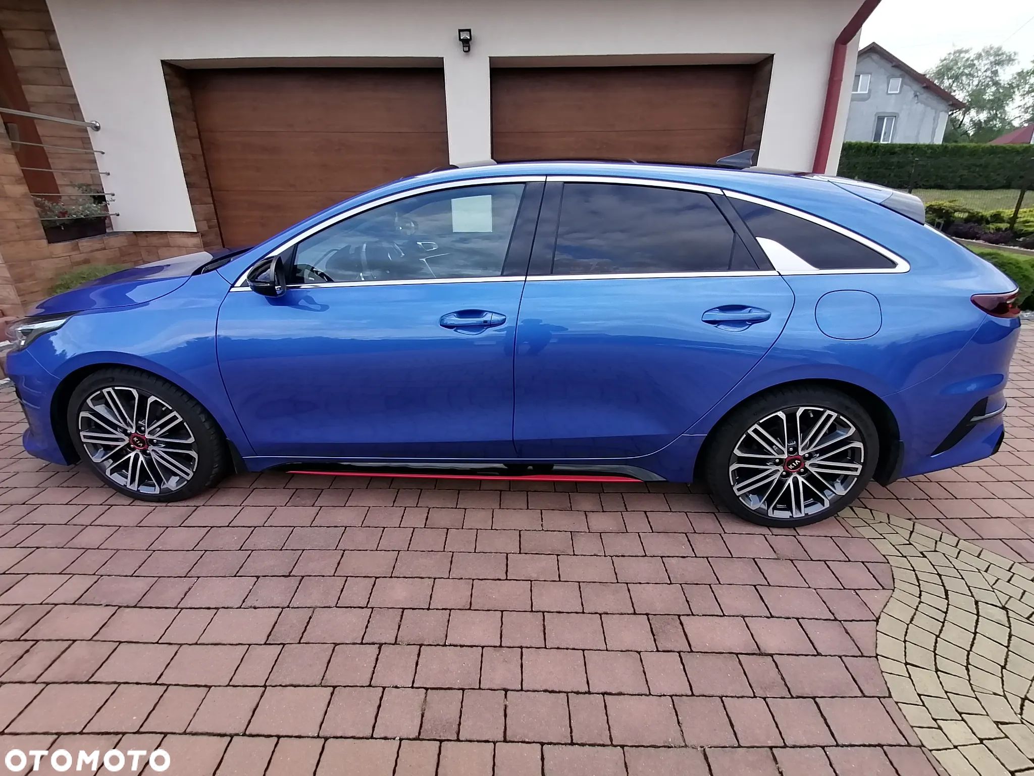 Kia ProCeed 1.6 T-GDI GT DCT - 1