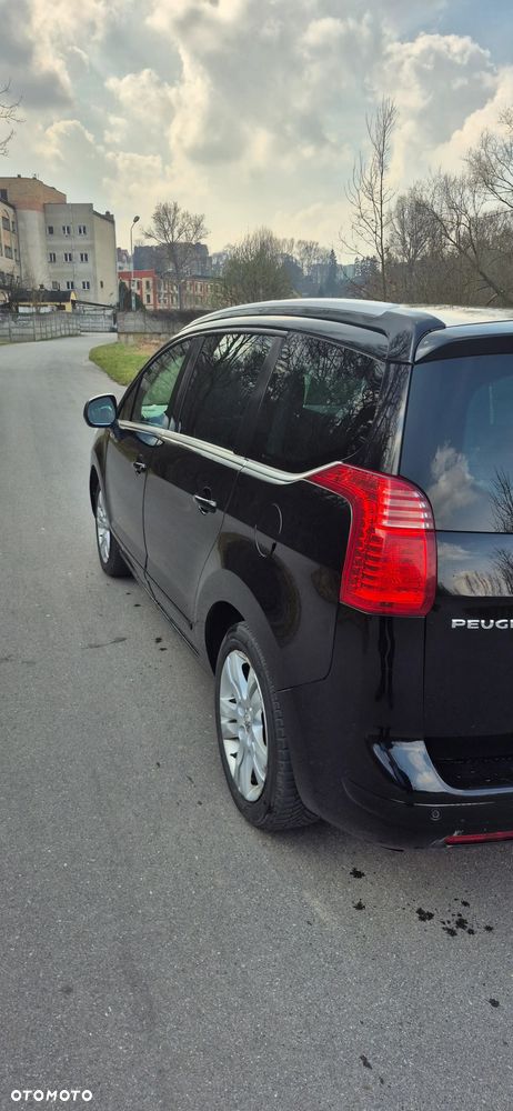 Peugeot 5008 - 7