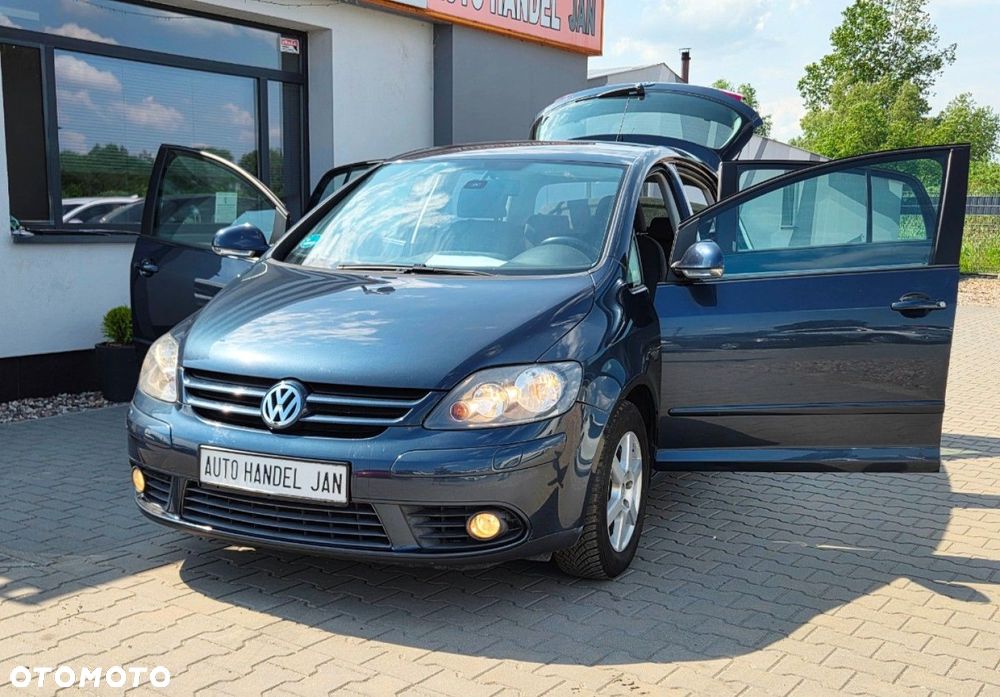 Volkswagen Golf Plus - 27