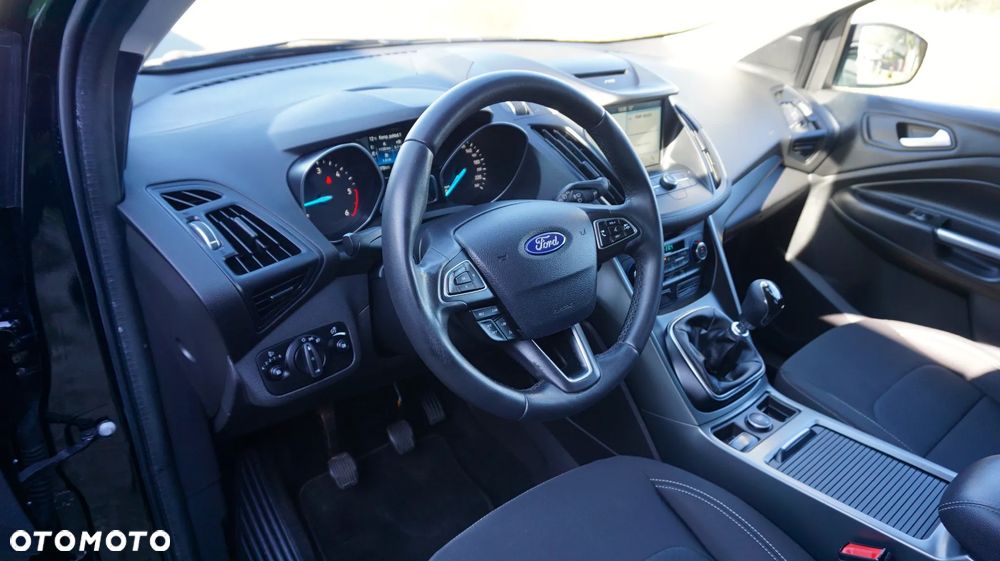 Ford Kuga 1.5 EcoBlue COOL&CONNECT - 32