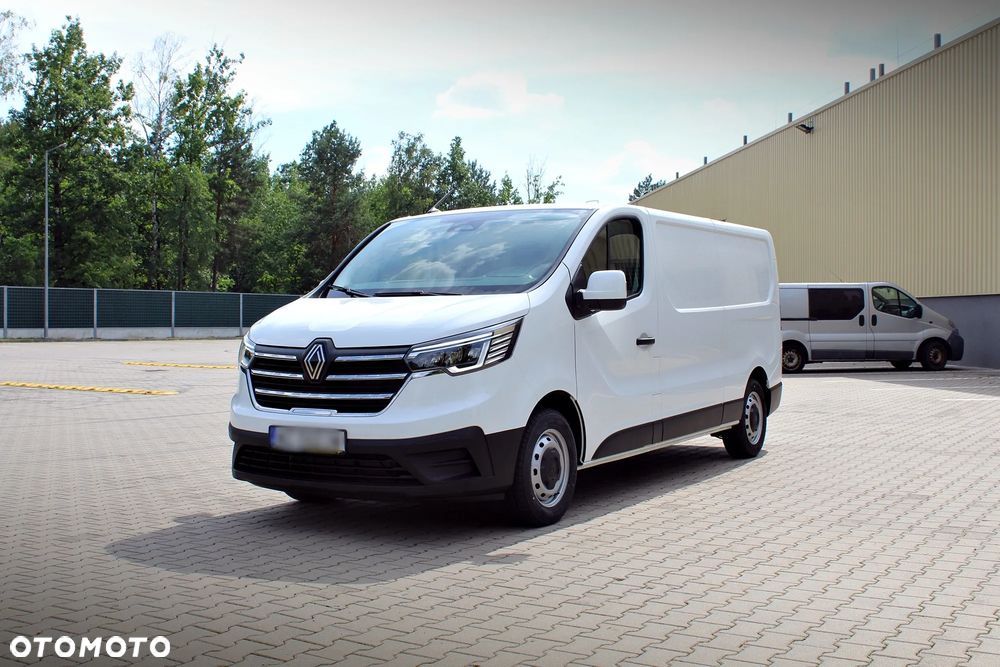Renault Trafic - 2