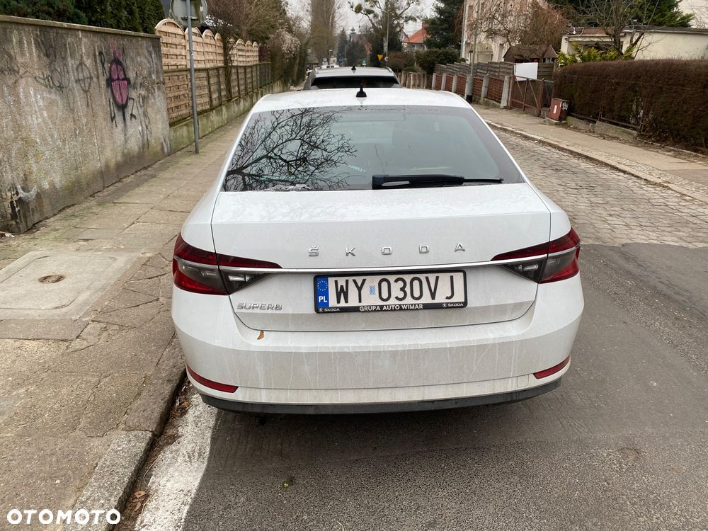 Skoda Superb 1.5 TSI Active DSG - 9