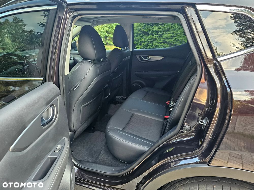 Nissan Qashqai 1.6 DIG-T Tekna - 26