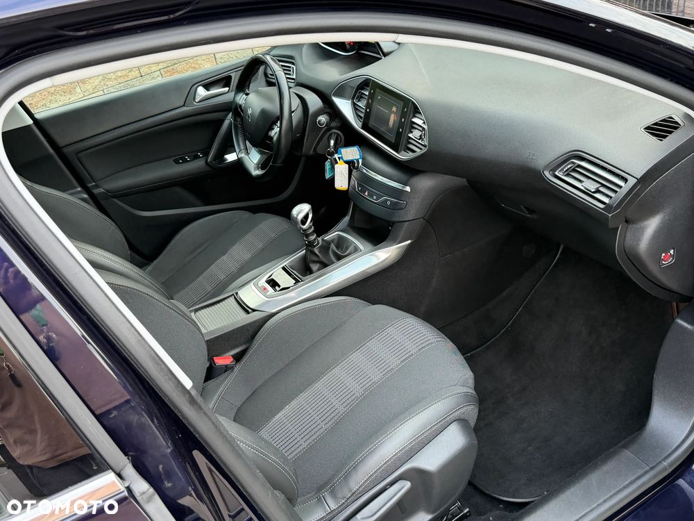 Peugeot 308 BlueHDi FAP 130 Stop & Start Allure - 10