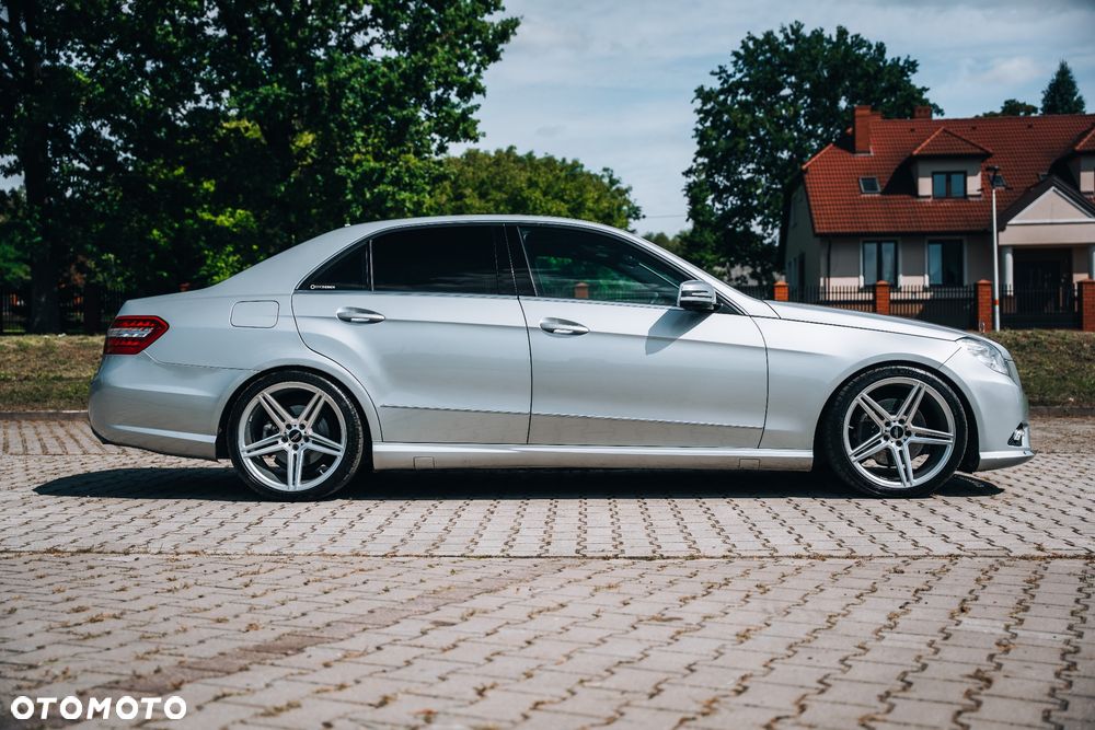 Mercedes-Benz Klasa E 350 BlueTec - 9