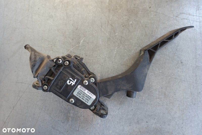 POTENCJOMETR GAZU VW T5 2.5 TDI 7H0721503