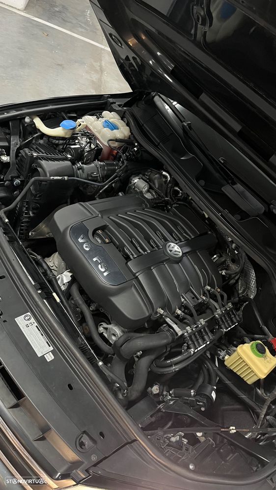 VW Touareg 3.6 V6 FSi Auto Individual - 16