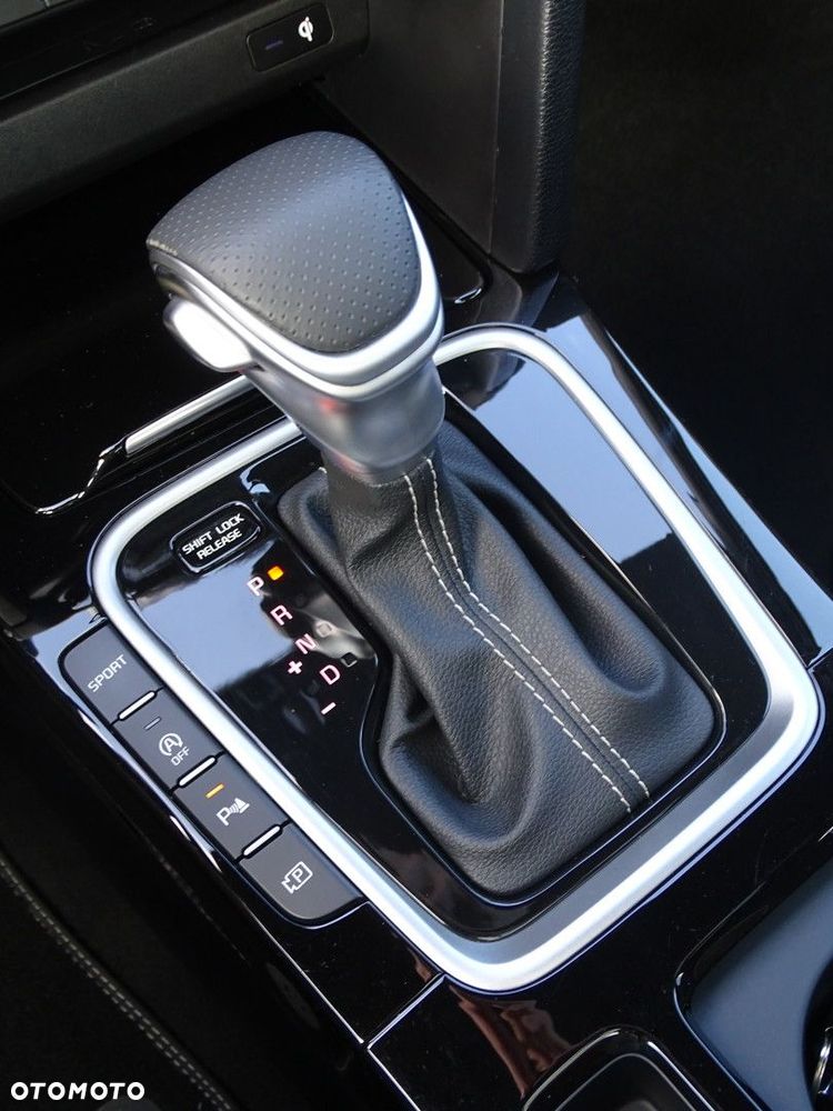 Kia ProCeed 1.5 T-GDI DCT7 OPF GT LINE - 29