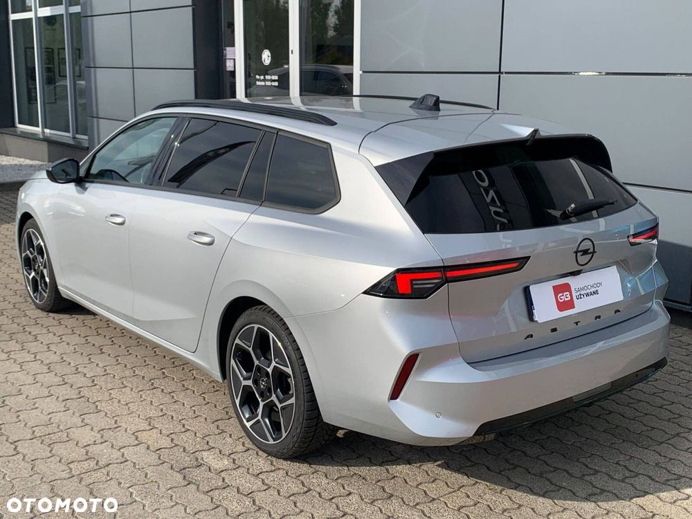 Opel Astra 1.2 T GS S&S - 12