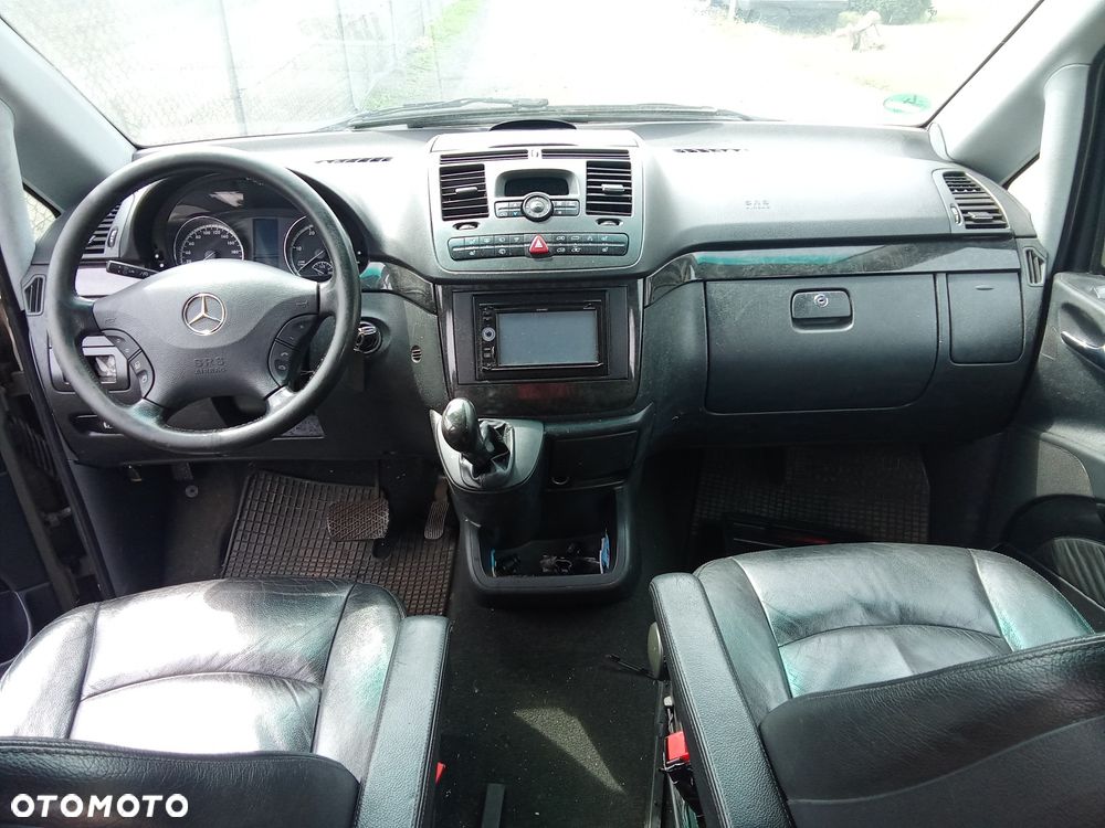 Mercedes-Benz Viano - 8