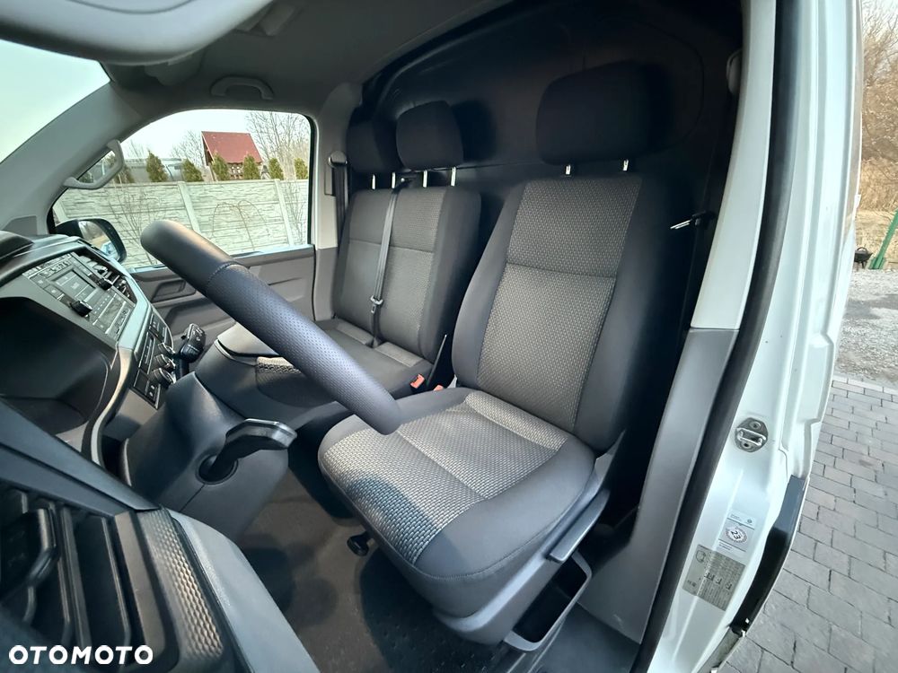 Volkswagen Transporter - 14