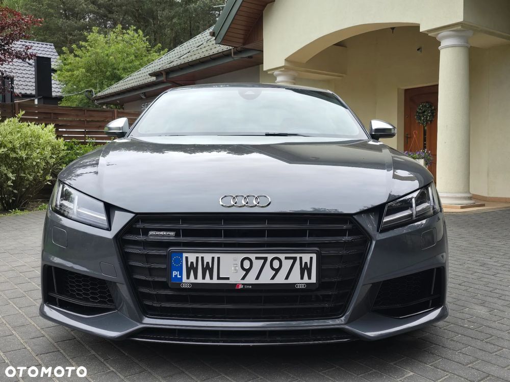 Audi TT Coupé - 8