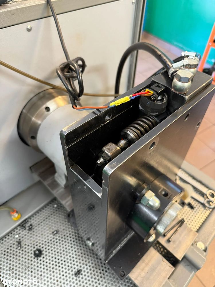 Bosch 070130073N 0414720228 pompowtryskiwacz do VOLKSWAGEN MULTIVAN T5 TRANSPORTER T5 TOUAREG - 3