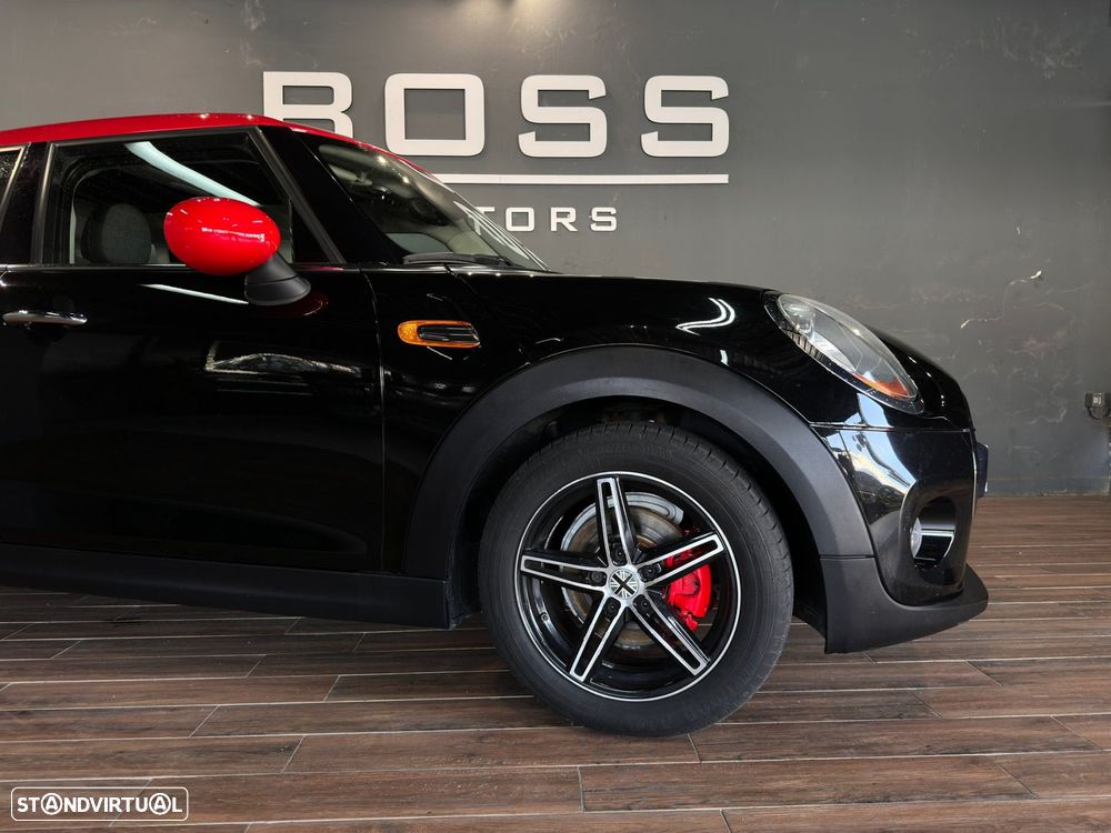 MINI 5 Portas Cooper D - 7