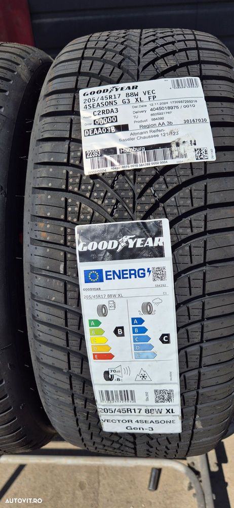 205 45 17 Goodyear Allseason