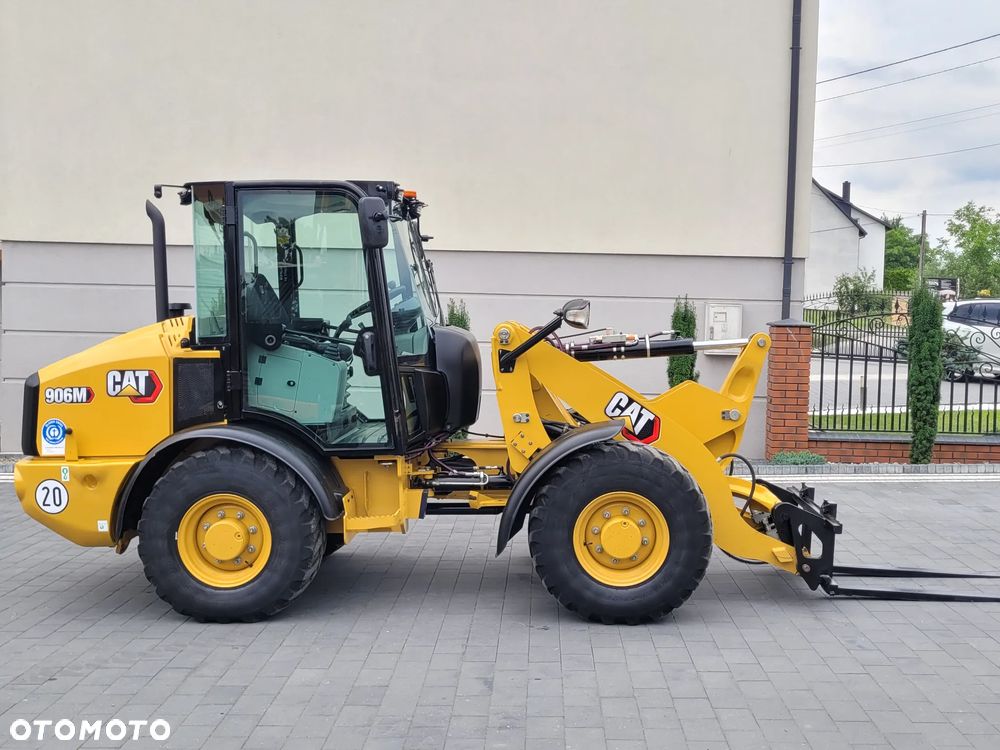 Caterpillar 906M / nowy model 2022r. / łyżka otwierana + widły / SUPER STAN - 3