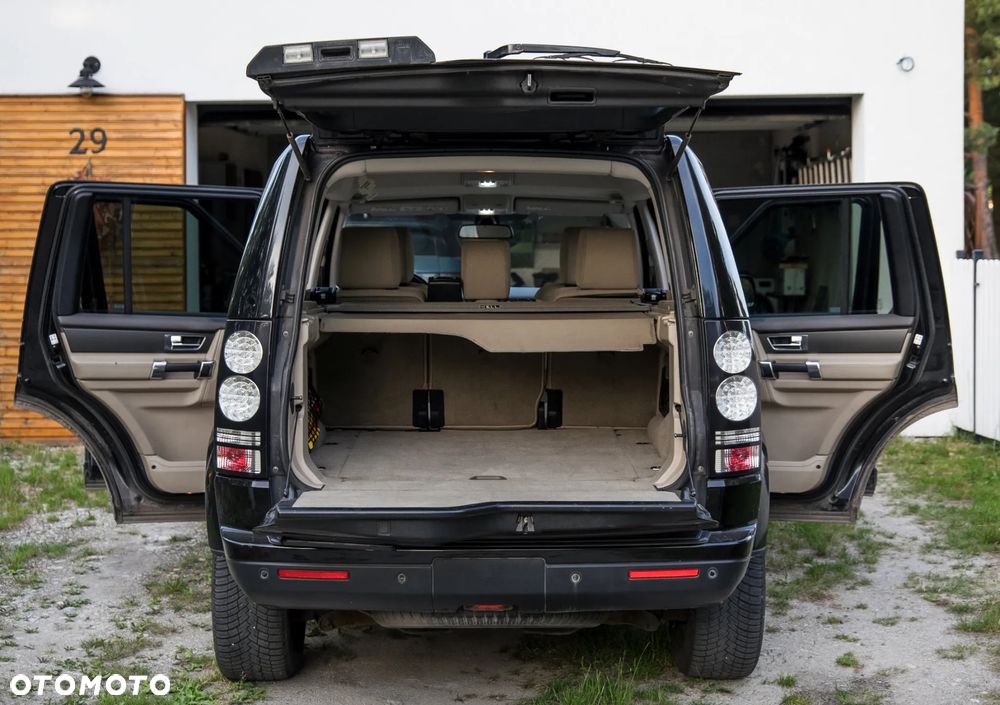 Land Rover Discovery 3.0 SD V6 SE - 3