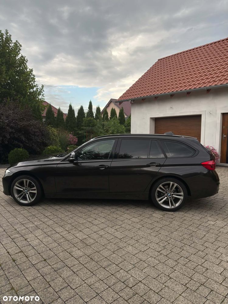 BMW Seria 3 318d xDrive Sport Line - 5