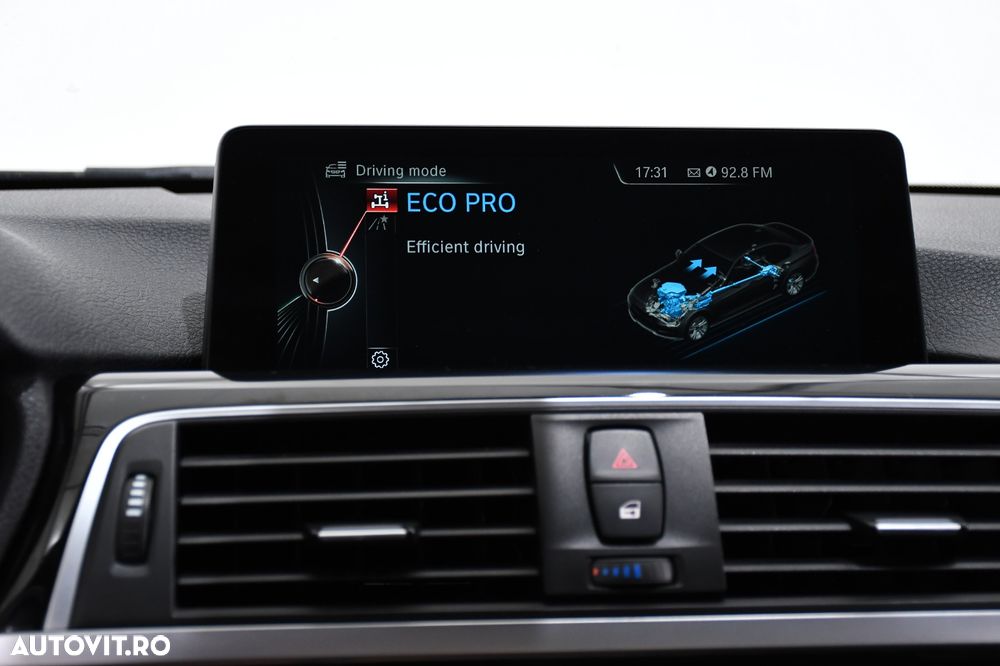 BMW Seria 3 330e iPerformance Sport Line - 25