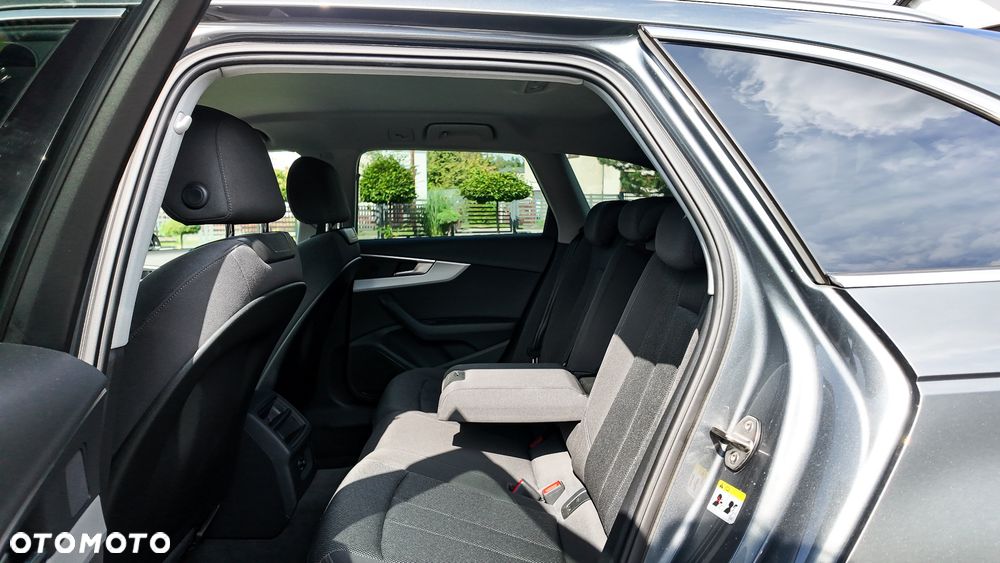 Audi A4 Avant 2.0 TDI design - 13