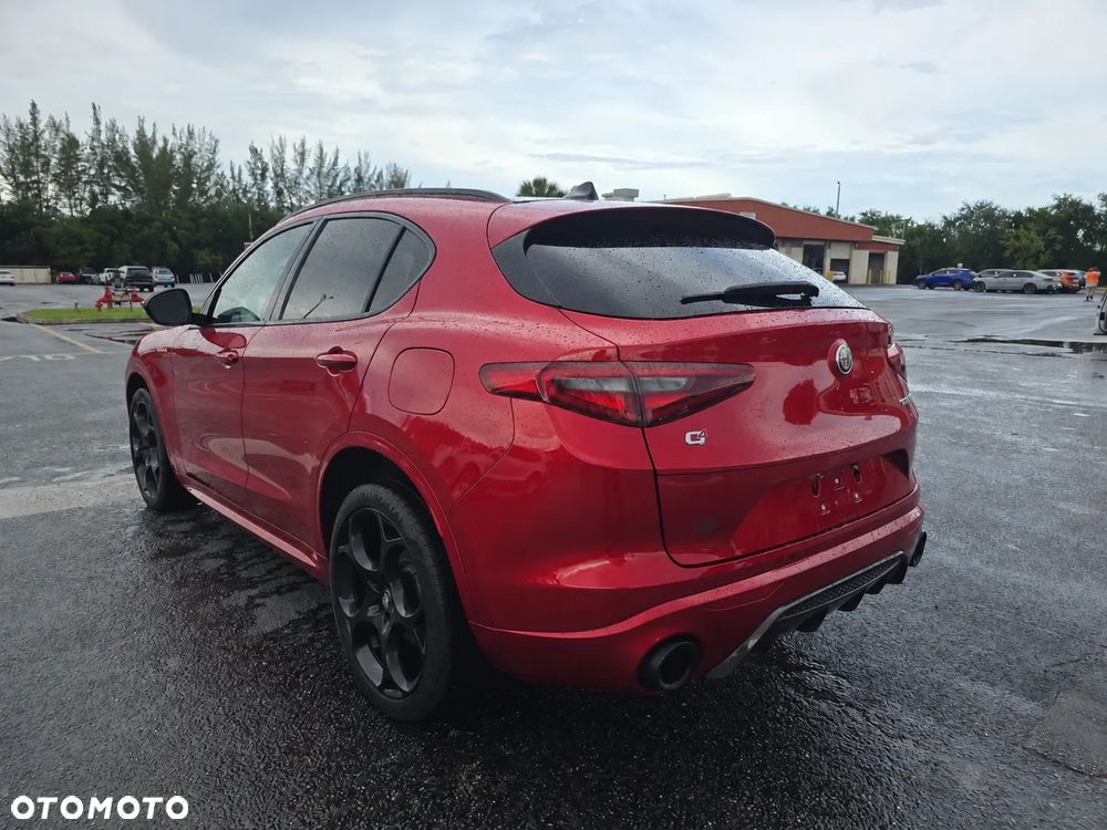 Alfa Romeo Stelvio 2023 photo 4