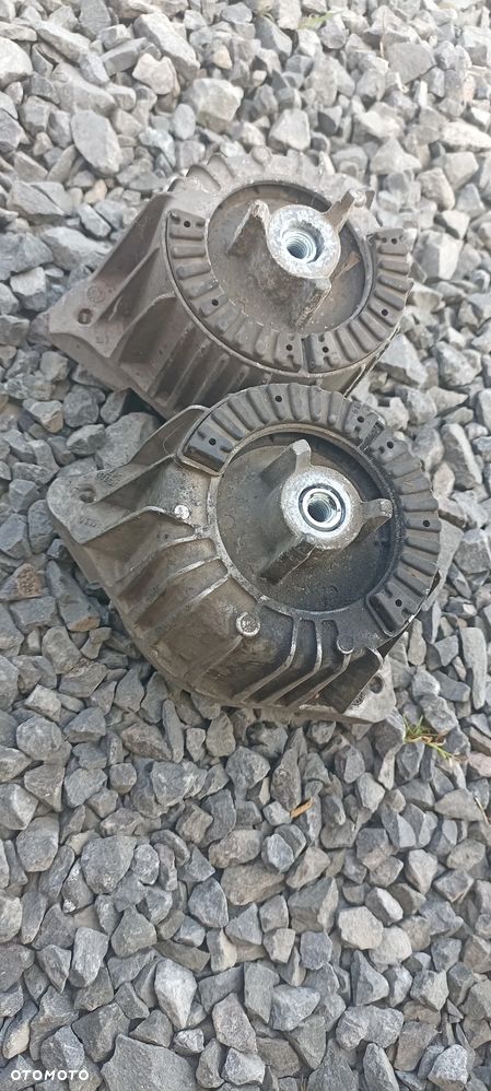 MERCEDES W212 2.2 CDI PODUSZKA SILNIKA DIESEL