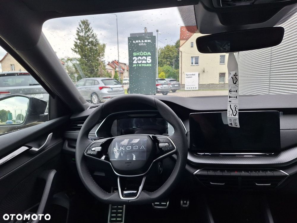 Skoda Octavia 1.5 TSI mHEV Sportline DSG - 8