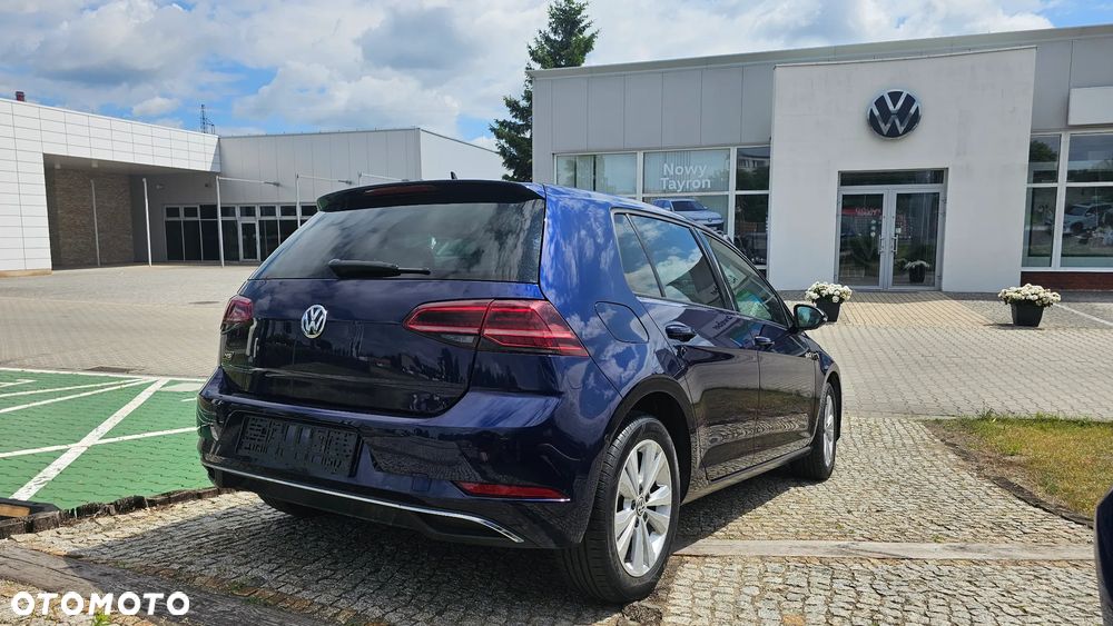 Volkswagen Golf - 13