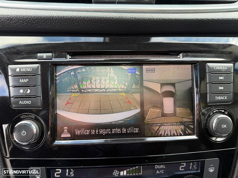 Nissan Qashqai 1.5 dCi N-Connecta J18+Led - 25