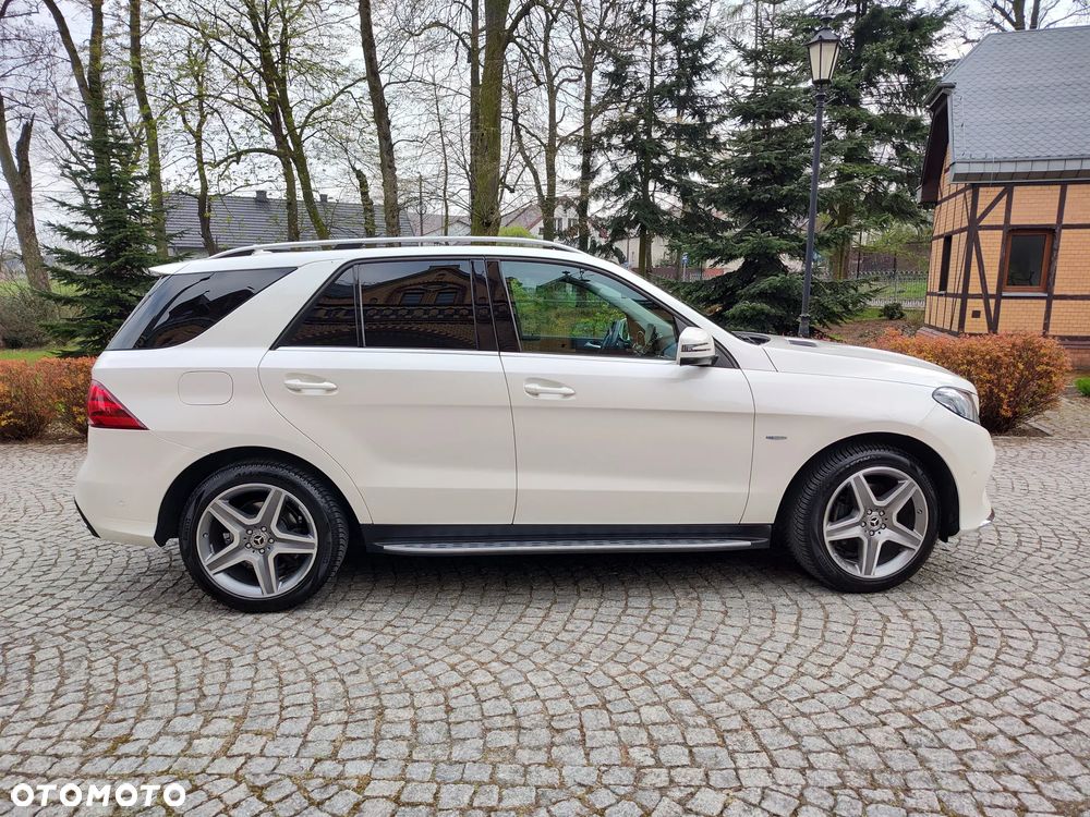 Mercedes-Benz GLE 250 d 4-Matic - 9