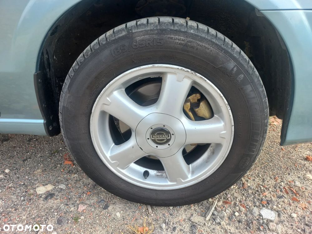 Nissan Almera 2002 photo 5