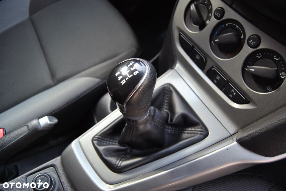 Ford Focus 1.6 Gold X (Edition Start) - 33