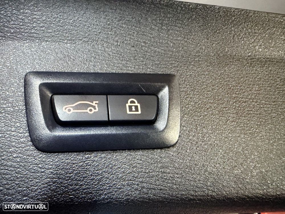 BMW X1 25 e xDrive Pack M - 27