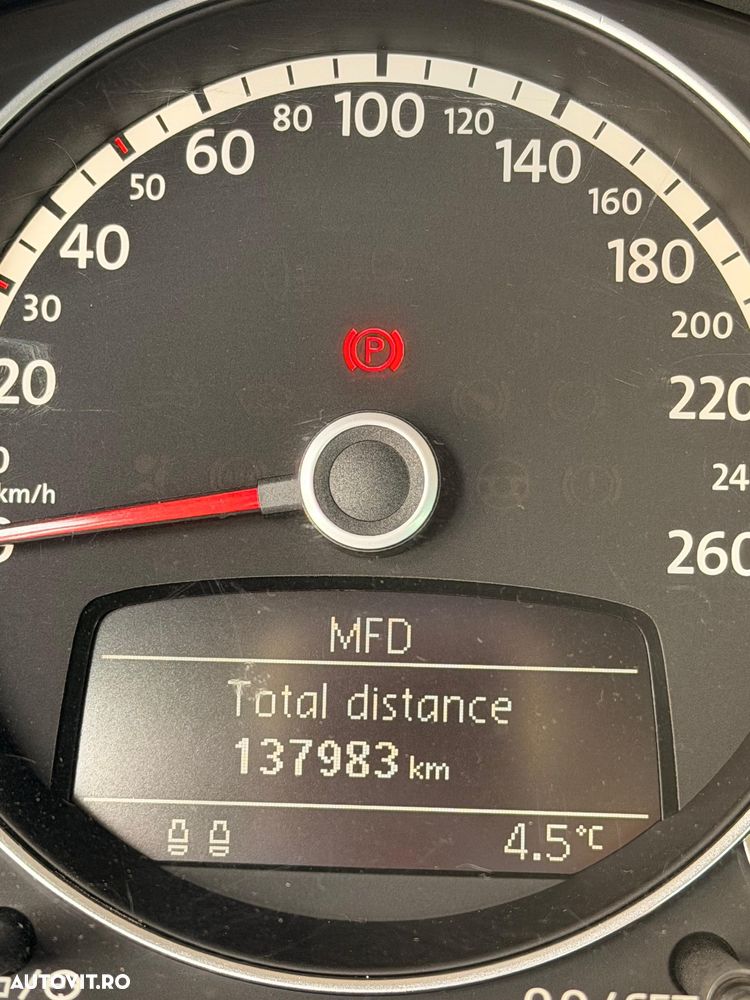 Volkswagen Beetle - 9