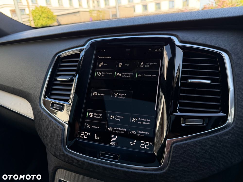 Volvo XC 90 T8 AWD Twin Engine Geartronic RDesign - 27