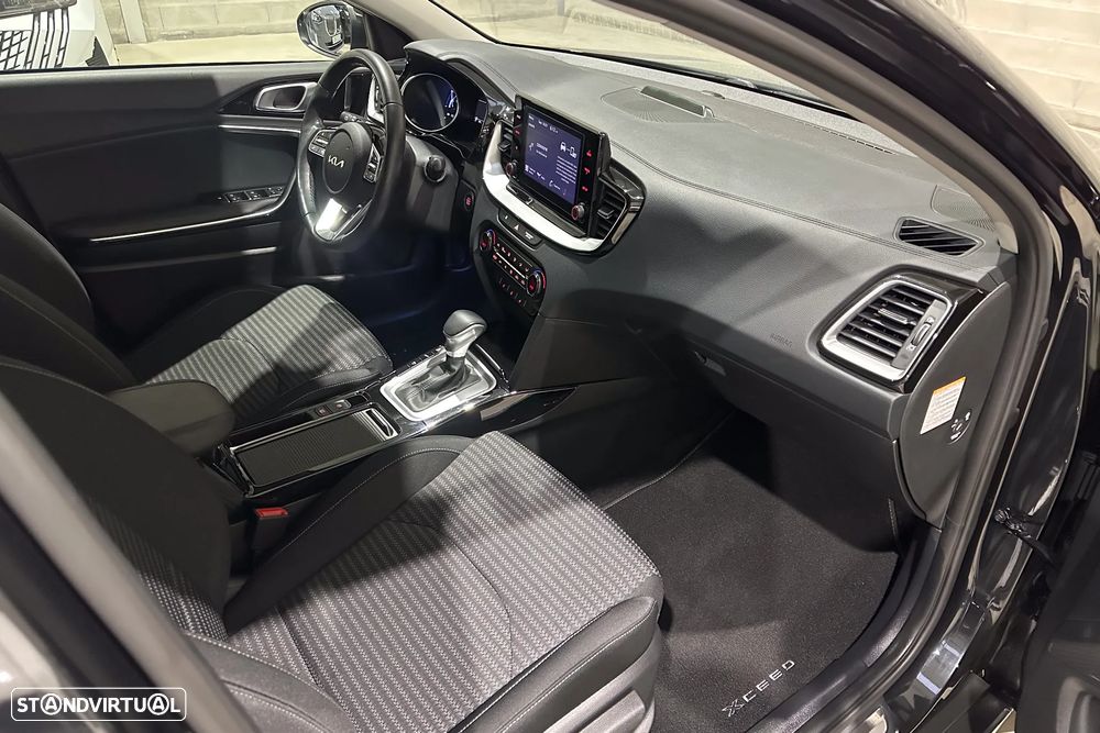 Kia XCeed 1.6 GDi PHEV Drive - 10