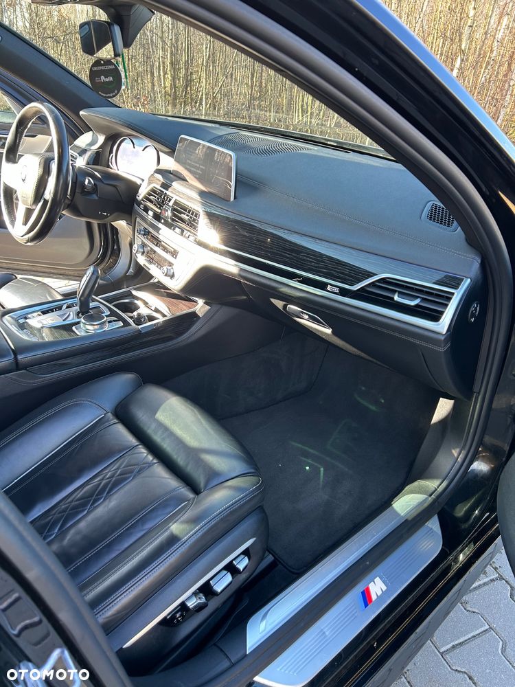 BMW Seria 7 730d xDrive - 9