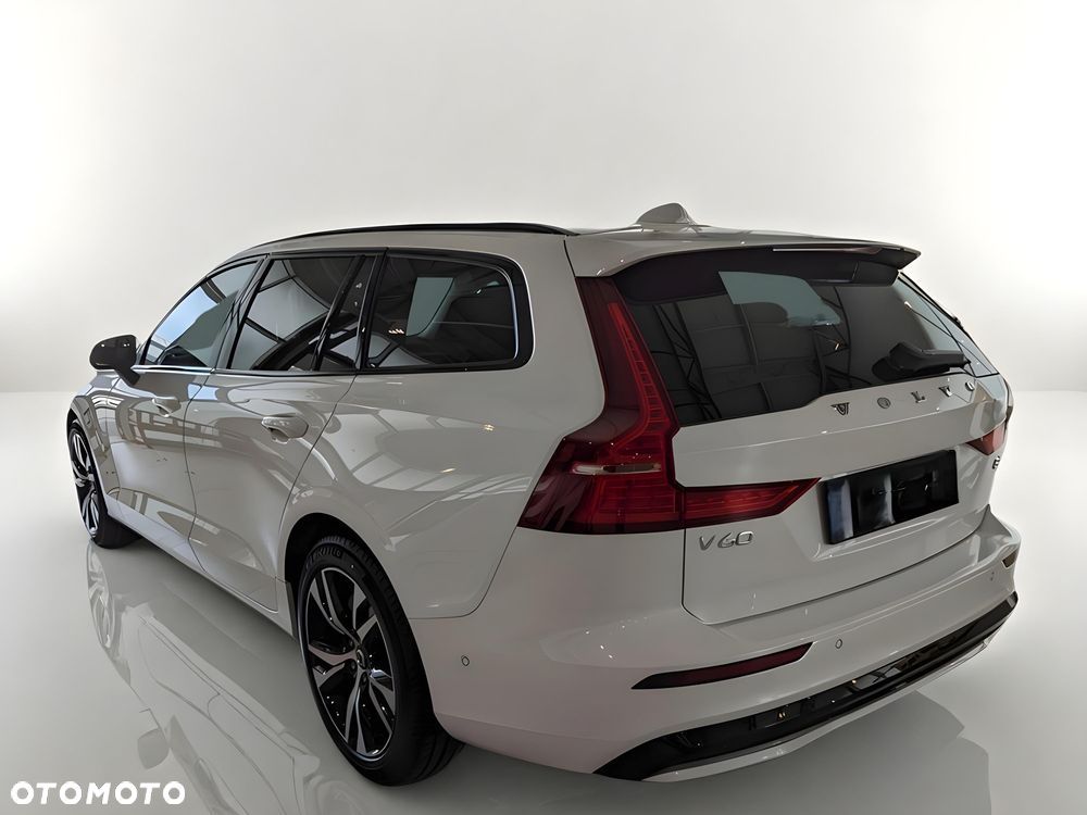 Volvo V60 B4 B Plus Dark - 6