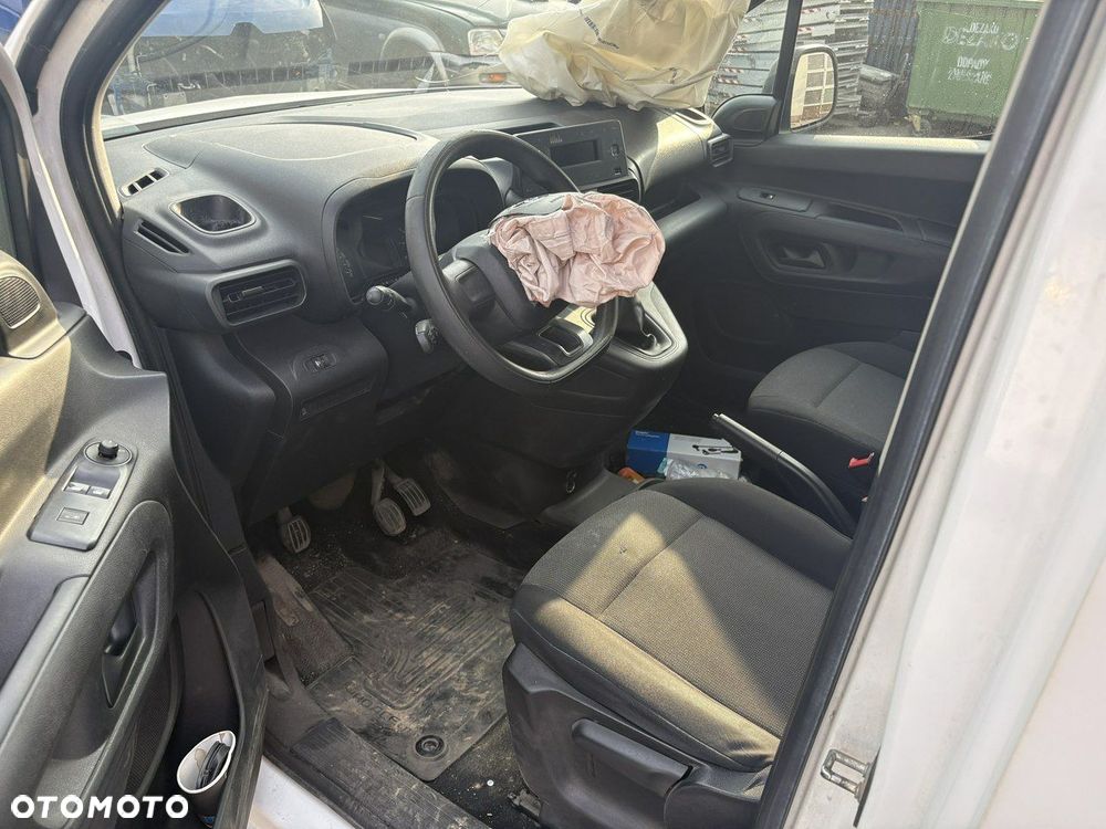 Toyota Proace City - 6