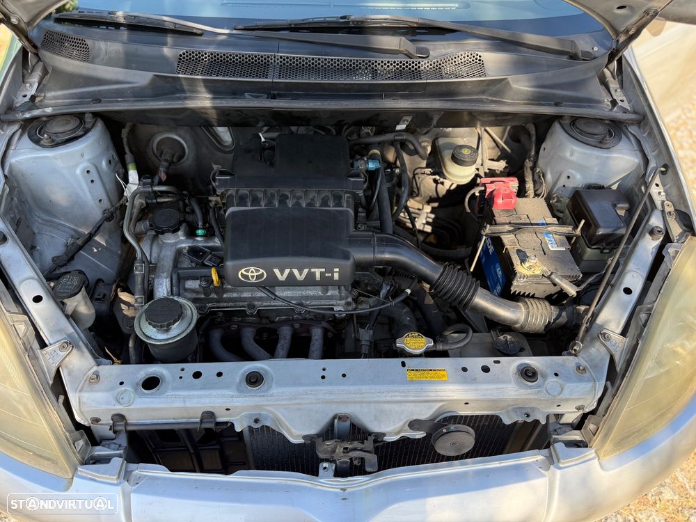 Toyota Yaris 1.0 Sol - 14