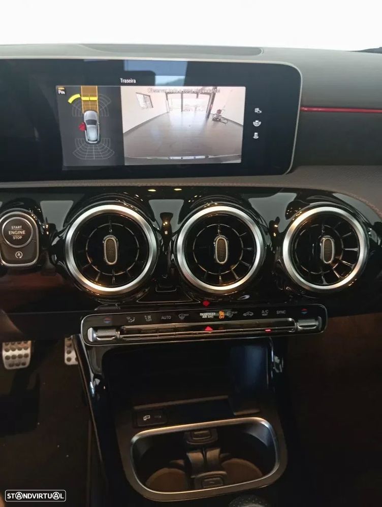 Mercedes-Benz A 200 - 12