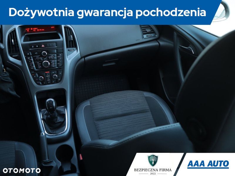 Opel Astra - 10