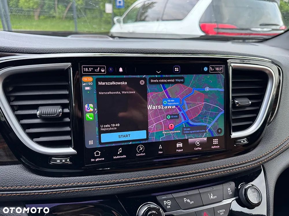 Chrysler Pacifica - 28