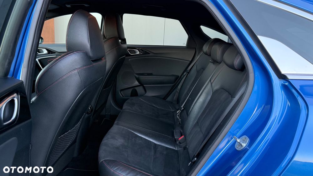Kia ProCeed 1.6 T-GDI GT DCT - 10