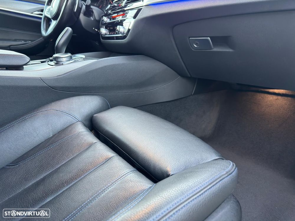 BMW 520 d Pack M Auto - 18