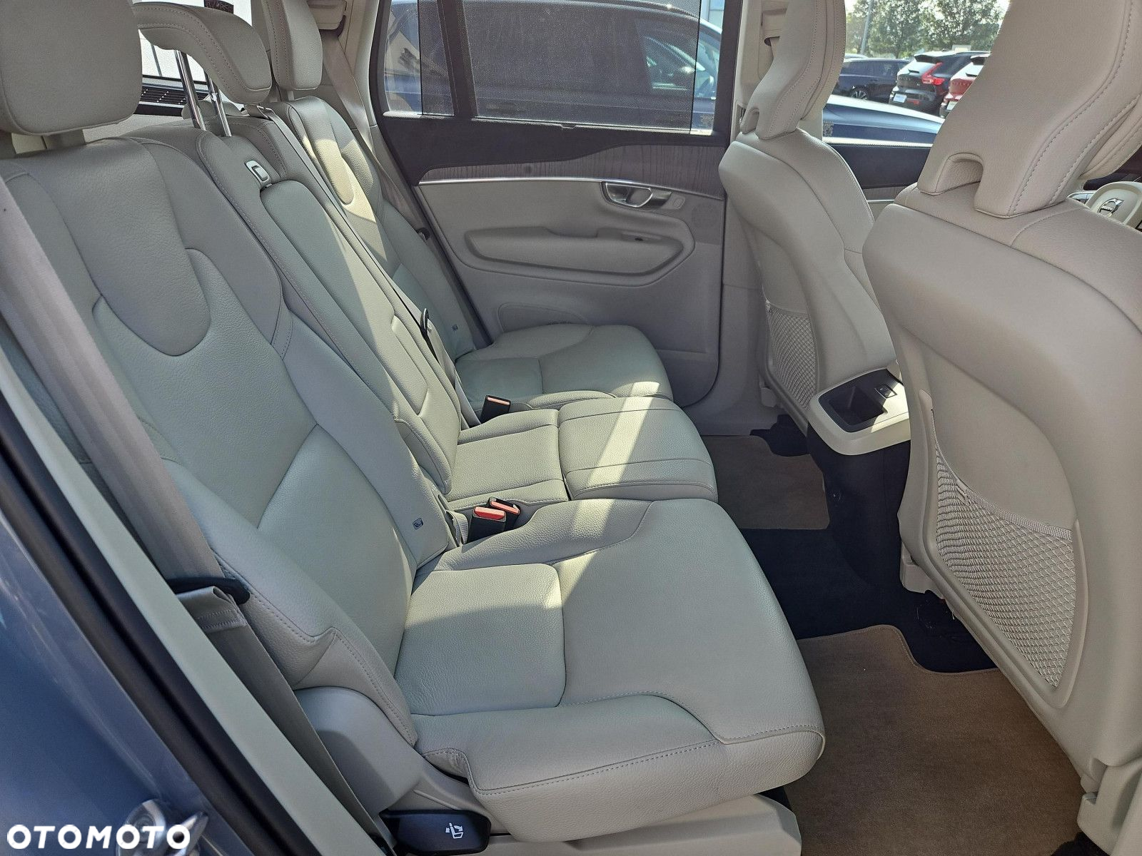 Volvo XC 90 - 12