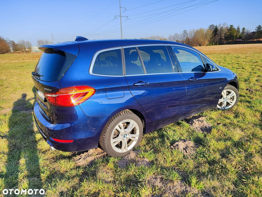 BMW Seria 2 220d Gran Tourer Luxury Line - 2